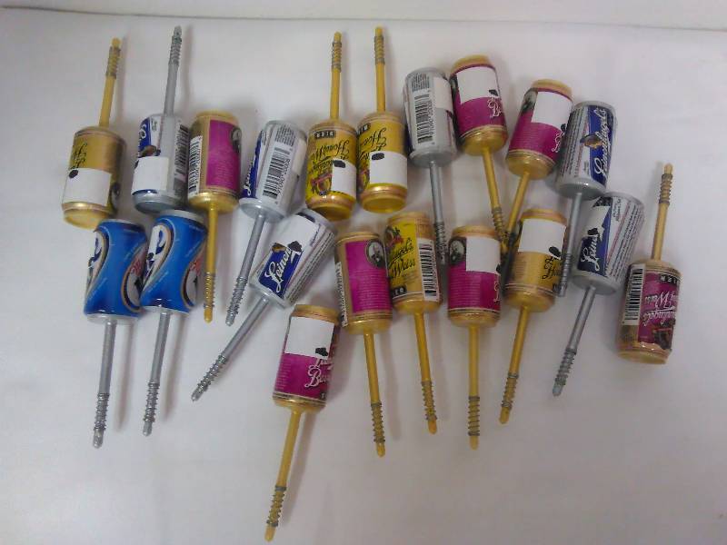 Leinenkugels and Miller Light Bobbers (20)