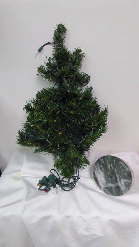 Christmas Tree with Lights (3) 24 in., Outdoor Stake