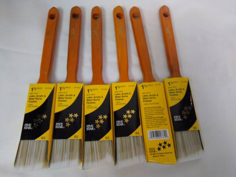 1.5 Inch Angle Paint Brushes (6)