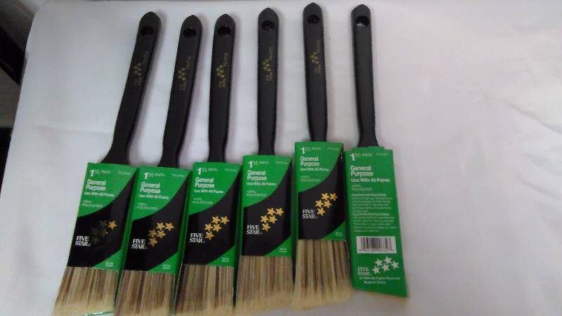 1.5 Inch Angle Paint Brushes (6) 5 Star