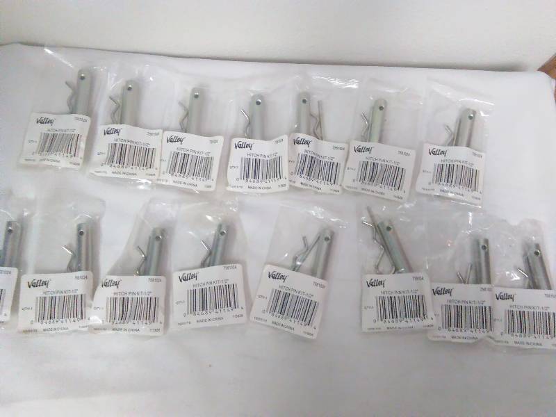 �-inch Hitch Pins (15)