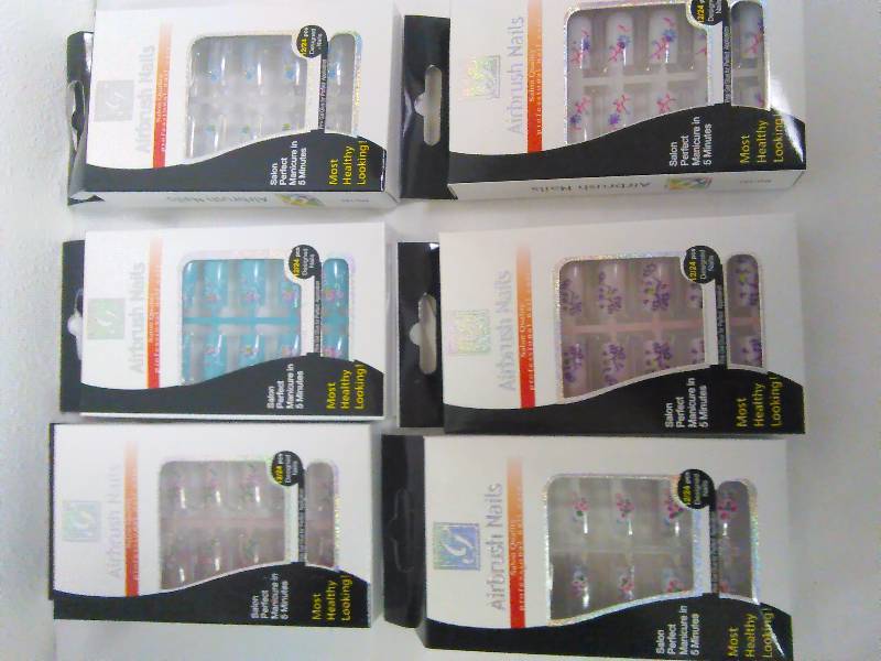 Airbrush Fashion Nails (6) Designs Vary See Pictures for Details