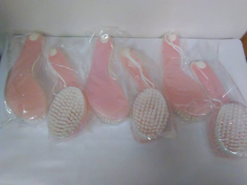 Shower Body Brush (6) Sara Michaels