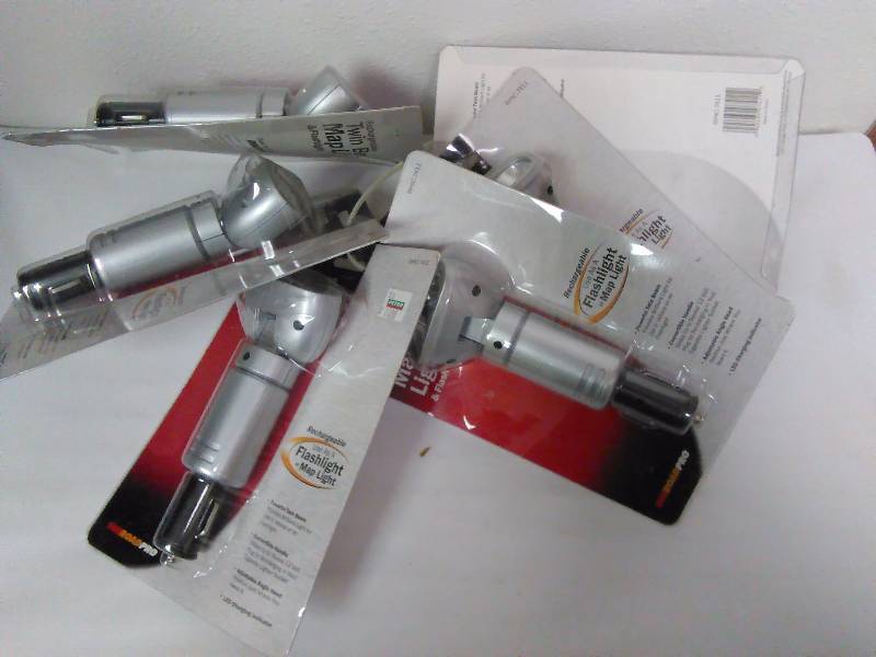 Rechargeable Twin Beam Map light and Flash light (6)