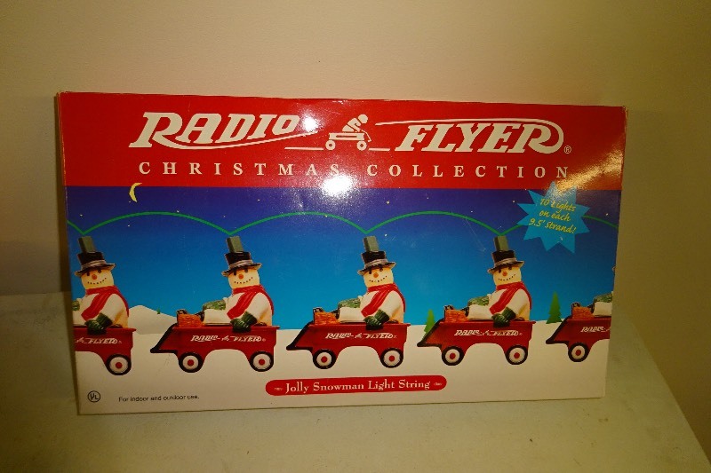 Radio Flyer Jolly Snowman Light sting