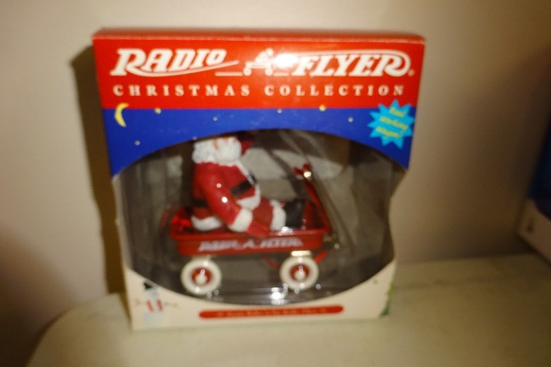 Radio flyer Santa Rides in his Radio Flyer ornament