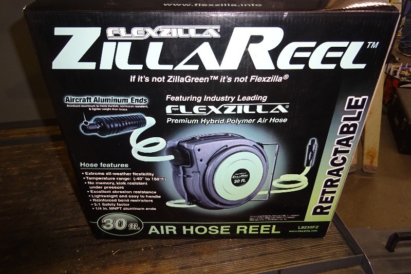 lot 27 image: Flexible Zillareel retractable air hose reel