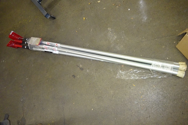 lot 81 image: Zip wall poles