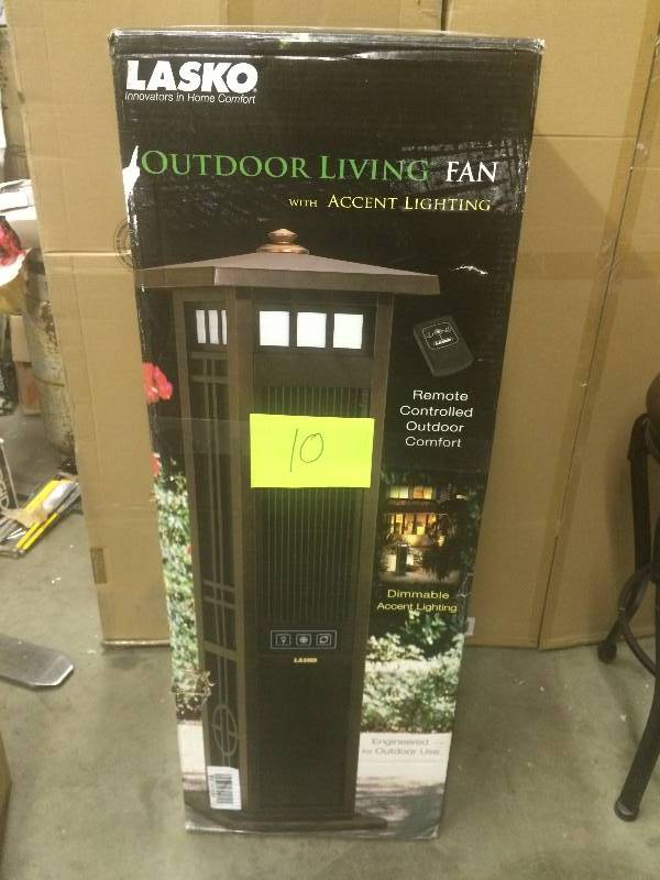 Lasko Outdoorliving Fan with accent Lighting Never used