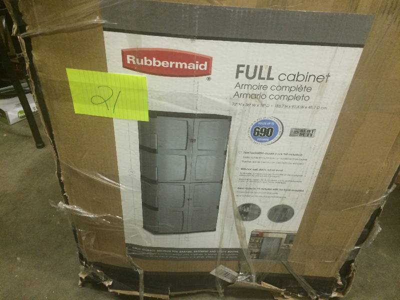 Rubbermaid Full Cabinet