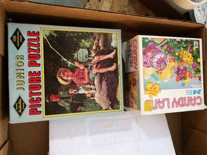 lot 39 image: Misc. Games