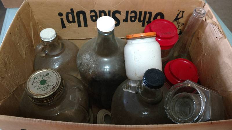 lot 56 image: Misc Jars