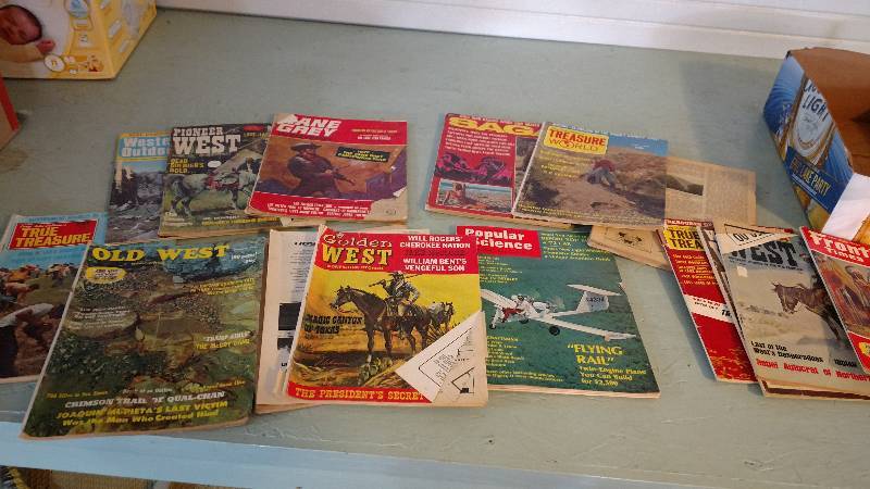 lot 85 image: misc. magazines