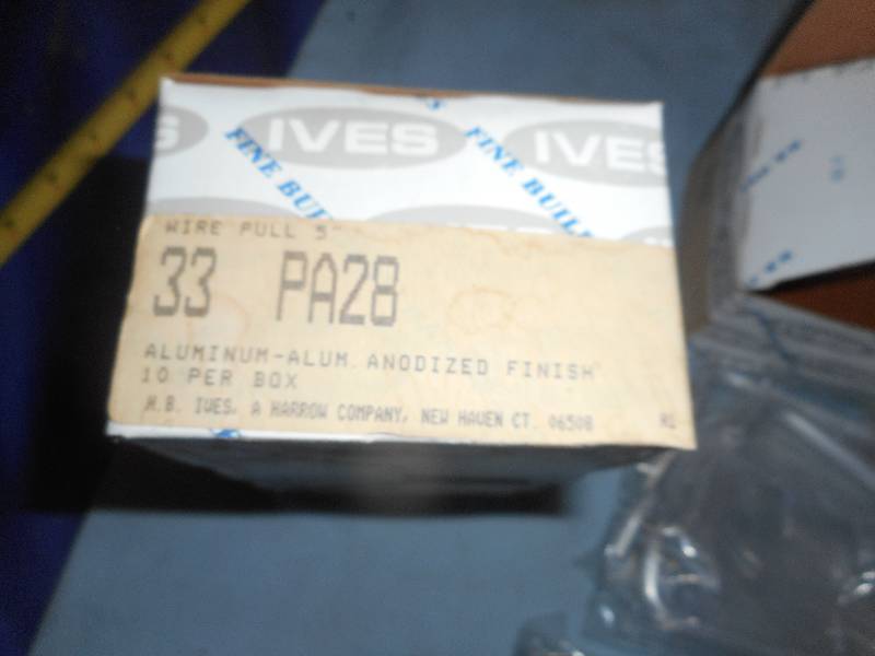2 BOXES METAL HANDLES