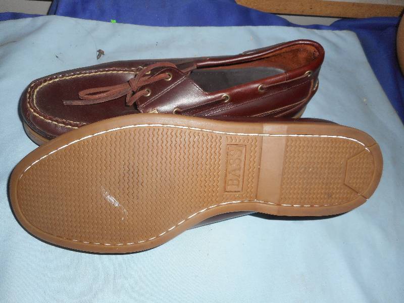 NEW LEATHER SHOES
