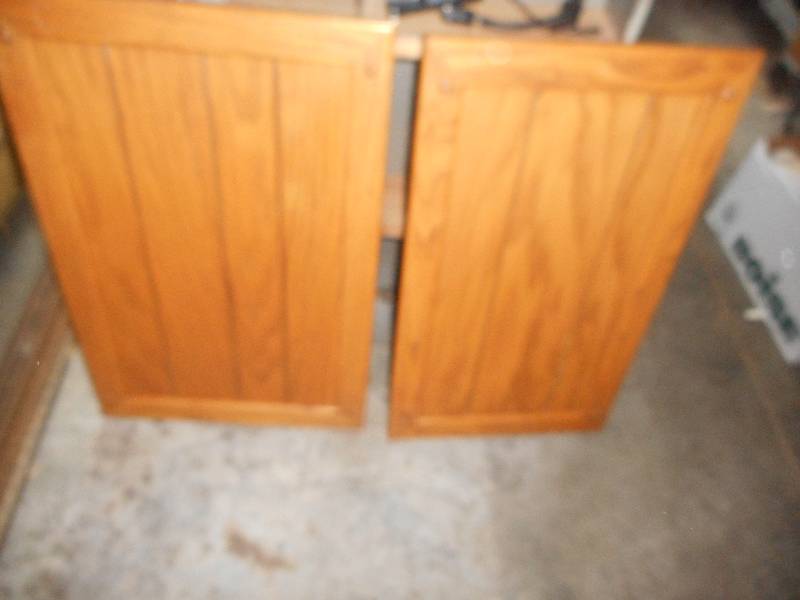 2 OAK CABNET DOORS