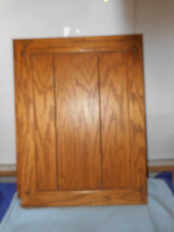 2 OAK CABNET DOORS