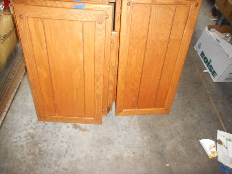2 OAK CABNET DOORS