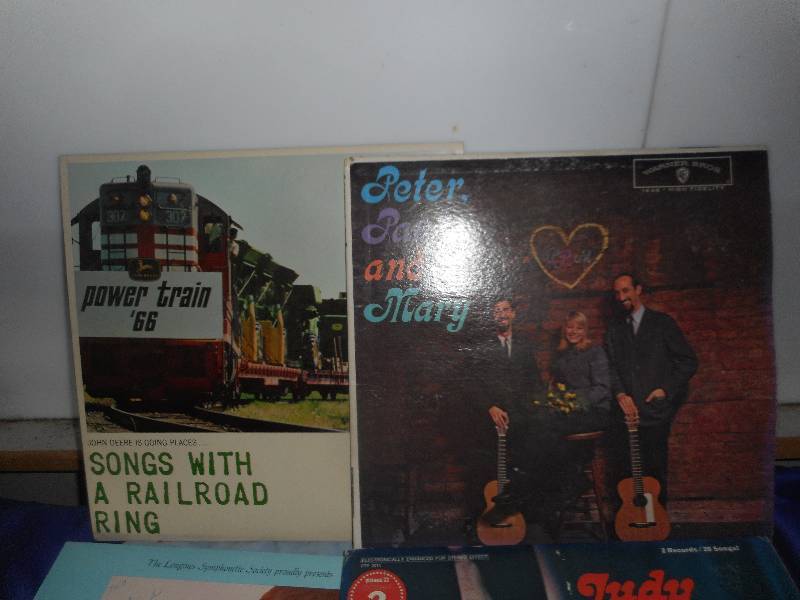 6 VINTAGE RECORDS