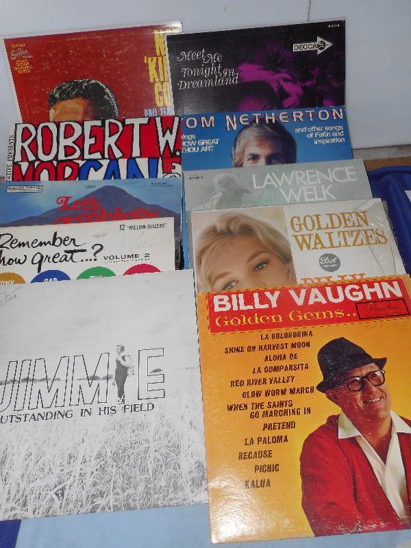 10 VINTAGE RECORDS