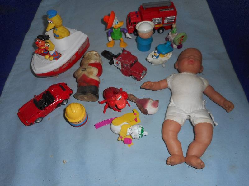 COLLECTIBLE TOYS
