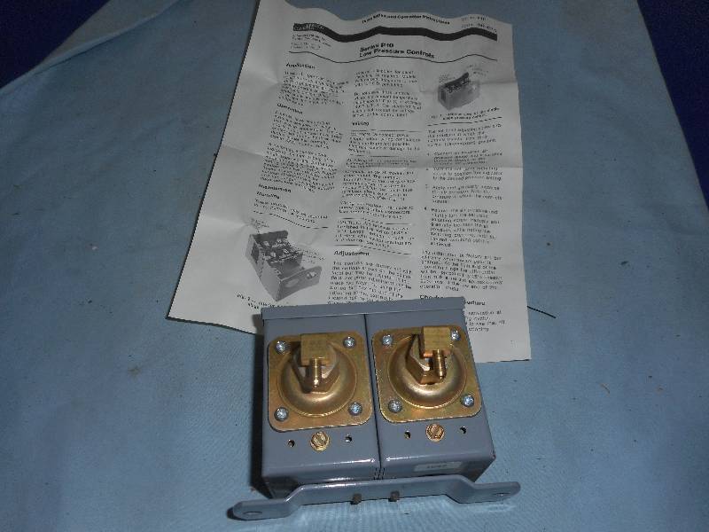 P-10 LOW PRESSURE CONTROLL