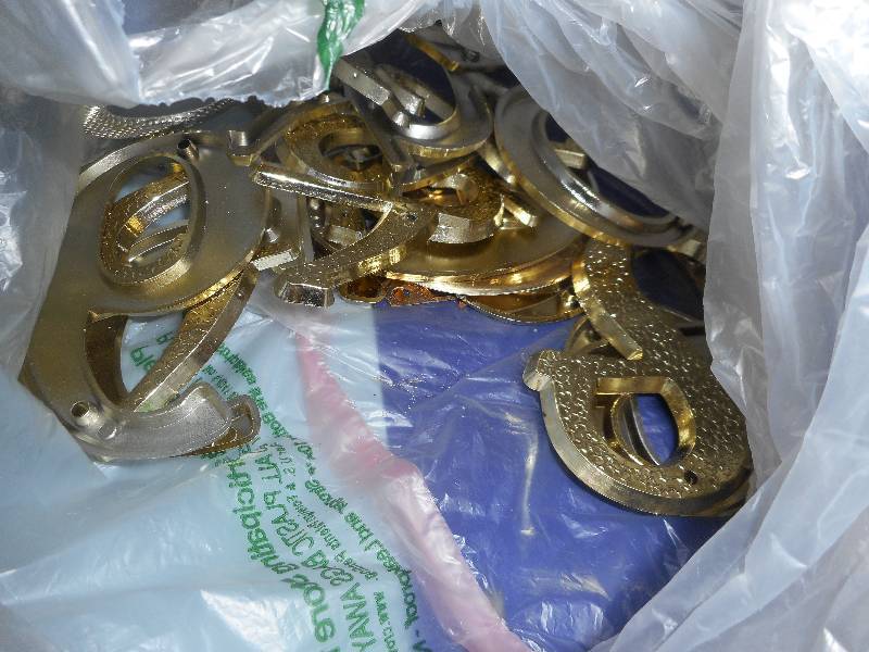 GOLD HOUSE NUMBERS