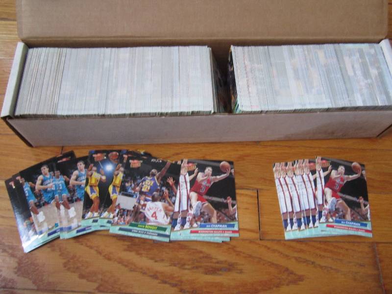 Box of 1992-93 Fleer ultra Basketba...