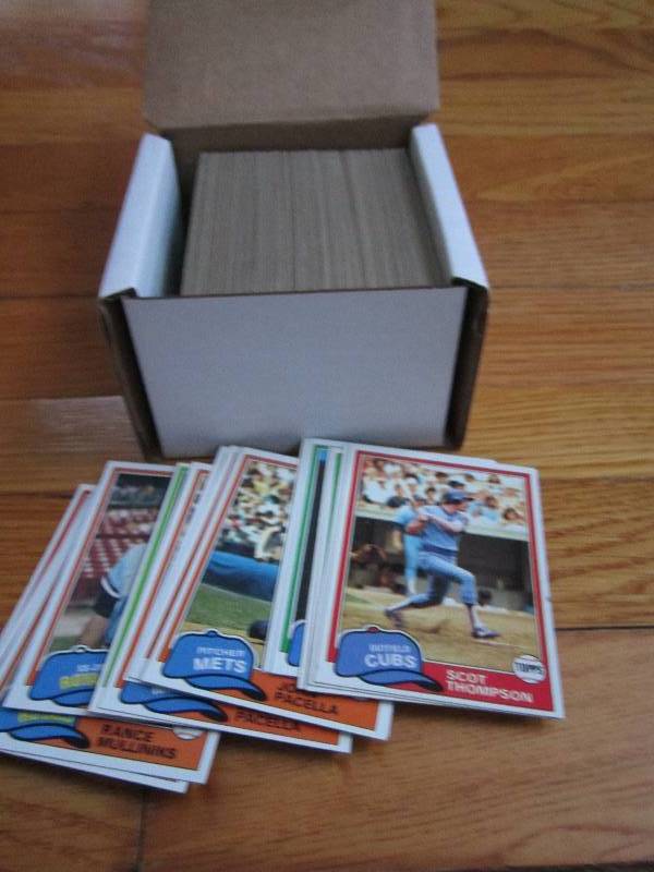 Box of 1981 topps baseball cards...