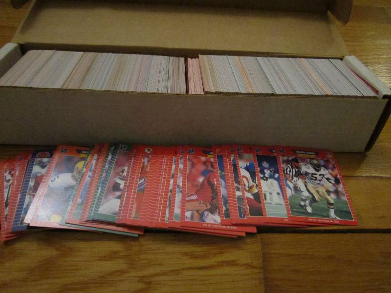 Box of 1989 Proset football cards...