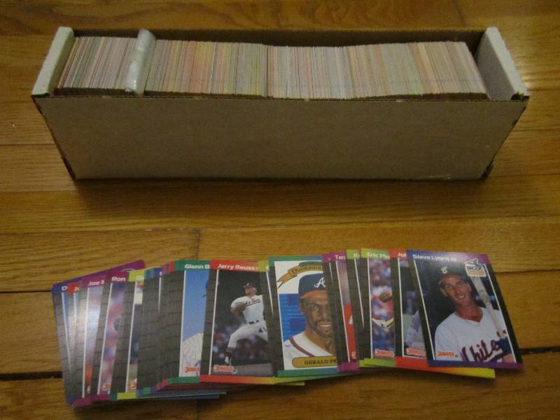 Box of 1989 Donruss Baseball cards...