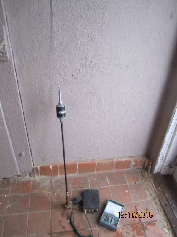 lot 33 image: CB Radio and antenae and Ohm meter...