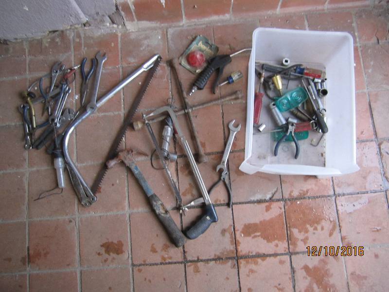 lot 36 image: Lot of hand tools...