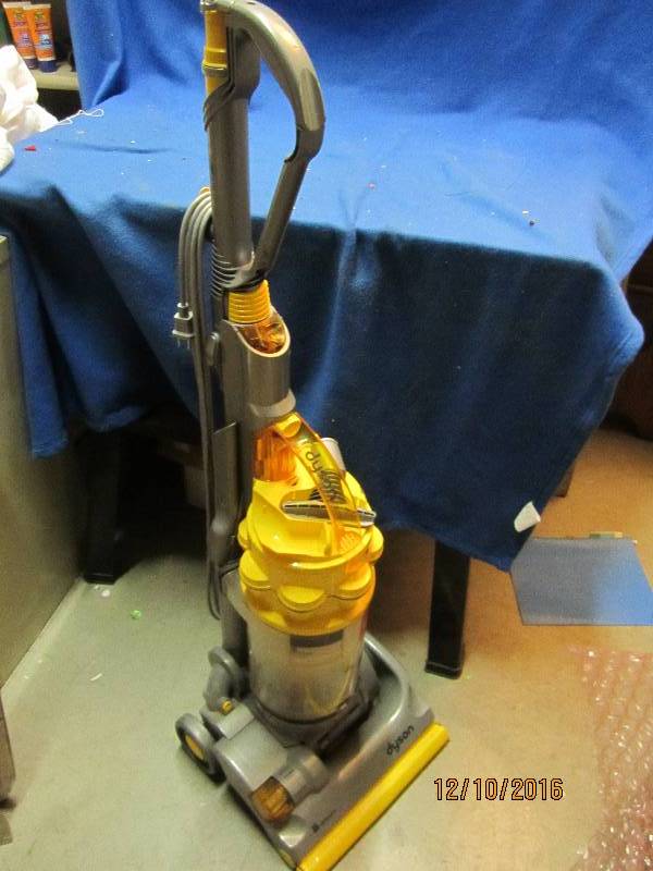 lot 56 image: Dyson vacuum cleaner, used but clea...