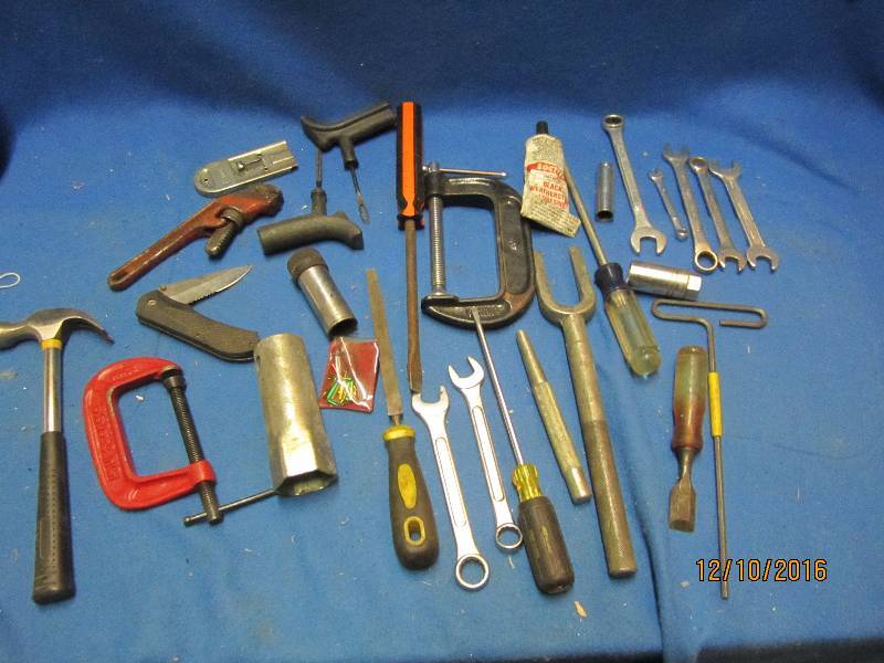 lot 61 image: Lot of tools, some specialty...