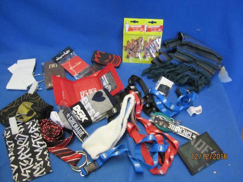 lot 67 image: Lot of new lanyards, scarves, walle...