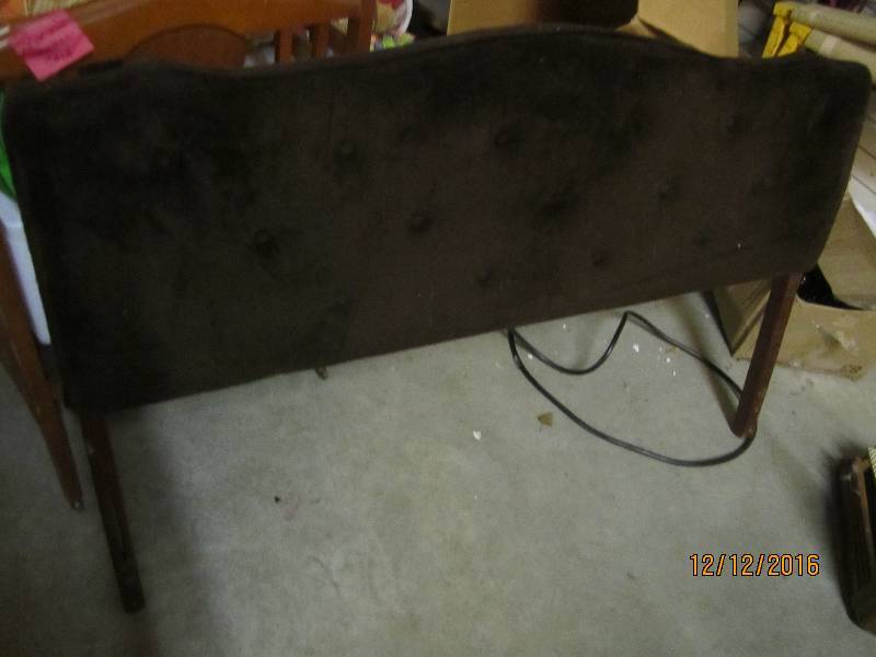 lot 97 image: Plush headboard 5 wide...