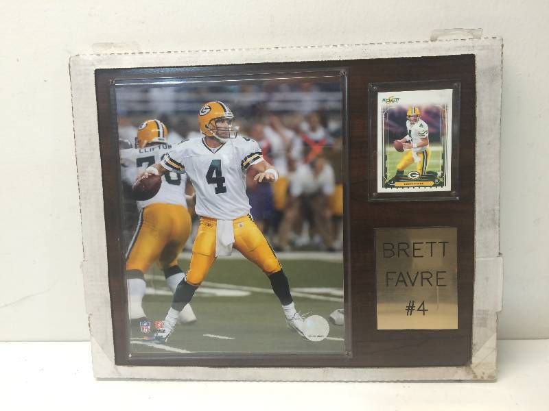 Brett Favre Plaque