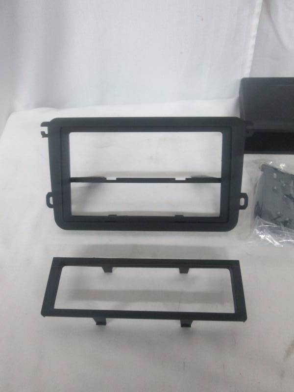 Metra 2005 & Up VW Single or Double DIN Kit