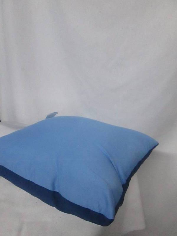 Alcove Solid Color Reversible Accessory Set