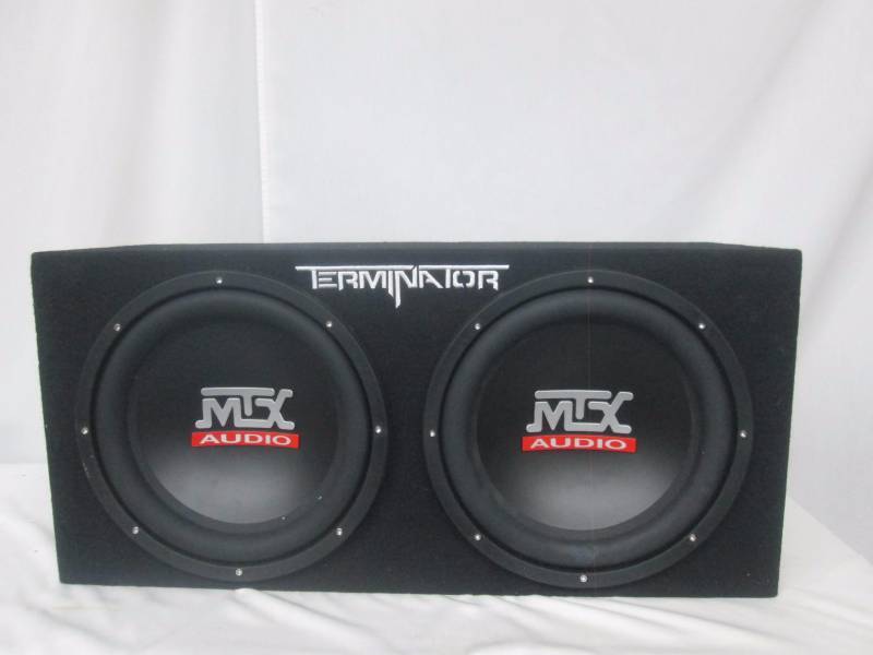MTX Terminator 1200-Watt Dual Subwoofer Enclosure