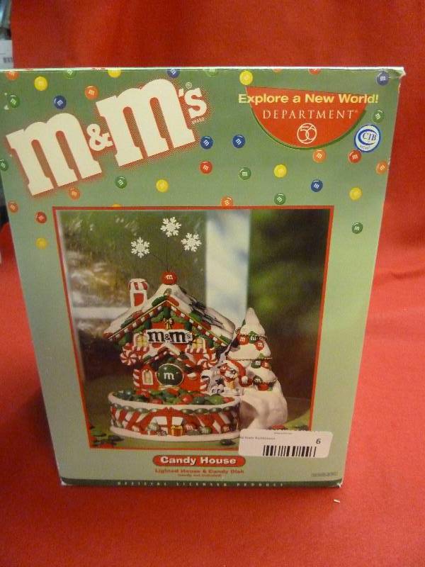 Department 56 Lighted Candy House & Candy Dish