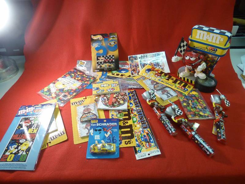 M&M Collectibles - Racing #36