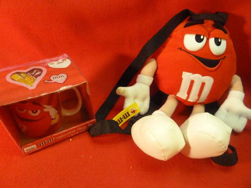 M&M Collectibles