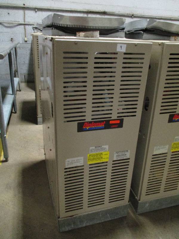 lot 9 image: Diplomat Natural Gas Furnace By Lennox