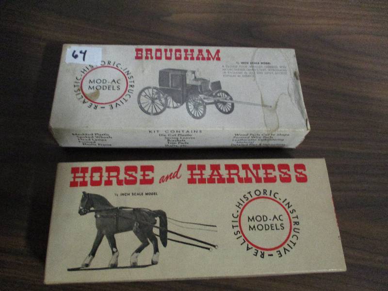 lot 64 image: 2 Mod-Ac Models