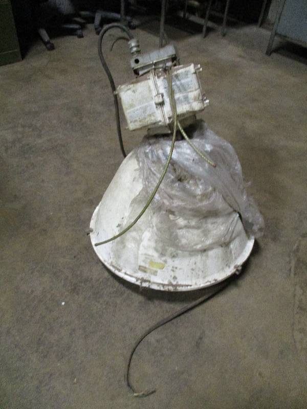 lot 56 image: Hubbell Light