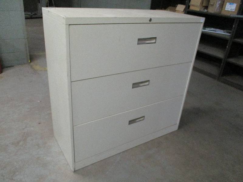 lot 79 image: 3 Drawer Lateral Filing Cabinet
