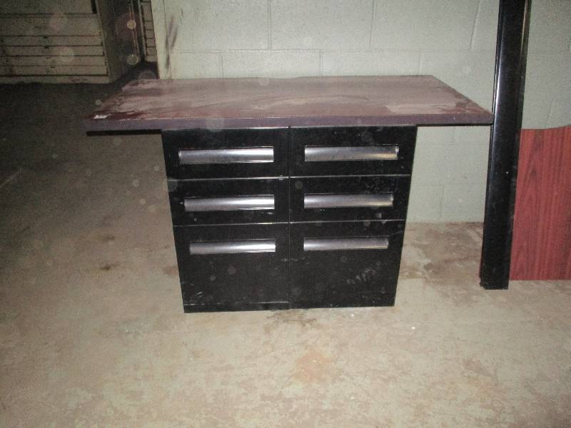 lot 92 image: Metal File Cabinets With Wood Top