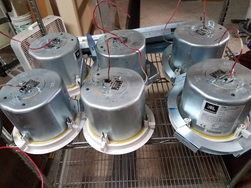 6 JBL SPEAKERS with Mounts
